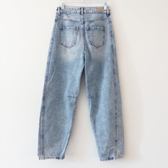 NEW Blank NYC Denim Barrel Jeans Light Wash Vintage Aesthetic, Size 26 - Picture 4 of 9